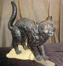 cat statue